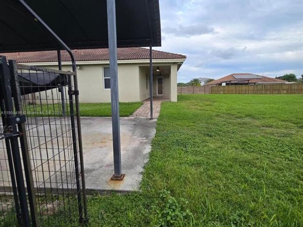 12944 SW 222nd St, Miami FL 33170