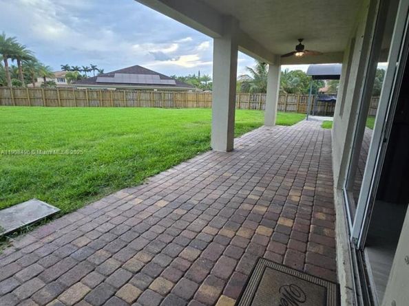 12944 SW 222nd St, Miami FL 33170