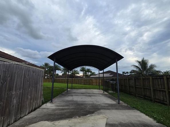 12944 SW 222nd St, Miami FL 33170