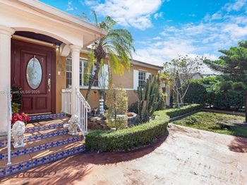 1931 Coral Gate Dr