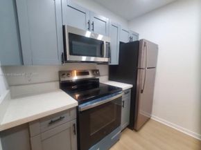 13300 SW 1st 309O, Pembroke Pines FL 33027