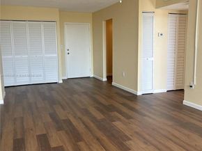 2500 NE 135th St A307, North Miami FL 33181