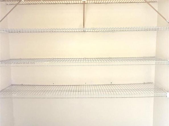 2500 NE 135th St A307, North Miami FL 33181