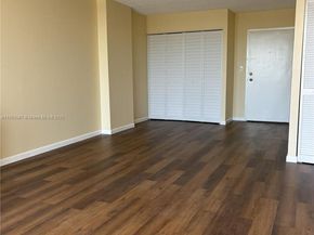 2500 NE 135th St A307, North Miami FL 33181
