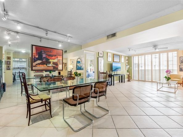 600 Biltmore Way 1205, Coral Gables FL 33134