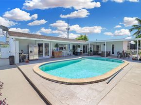 10941 SW 180th St, Miami FL 33157