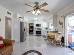 10941 SW 180th St, Miami FL 33157