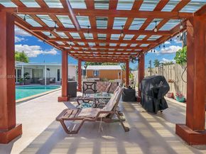 10941 SW 180th St, Miami FL 33157
