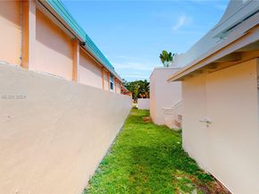 2915 SW 24 Te, Miami FL 33145