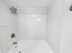 2915 SW 24 Te, Miami FL 33145
