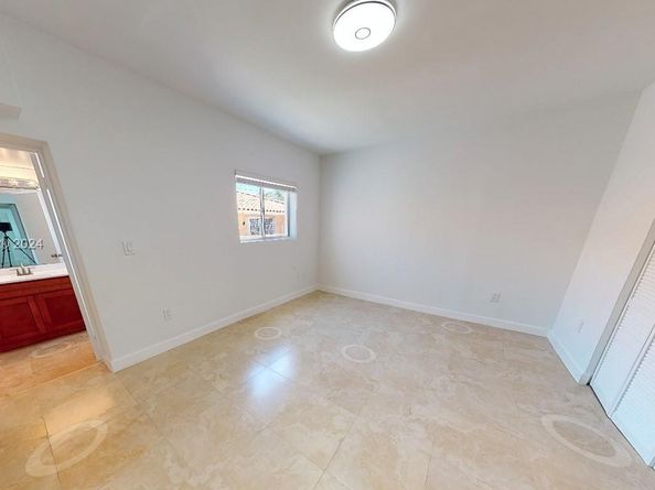 2915 SW 24 Te, Miami FL 33145