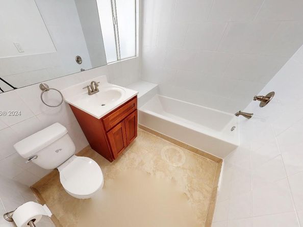 2915 SW 24 Te, Miami FL 33145
