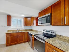 2915 SW 24 Te, Miami FL 33145