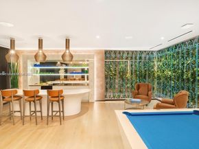 1000 Brickell Plaza 2907, Miami FL 33131