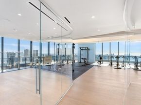 1000 Brickell Plaza 2907, Miami FL 33131