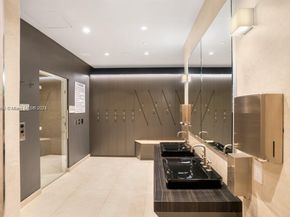 1000 Brickell Plaza 2907, Miami FL 33131