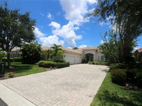 7635 Ironhorse Blvd, West Palm Beach FL 33412