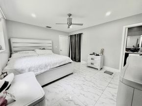 161 NW 46th Ter, Plantation FL 33317