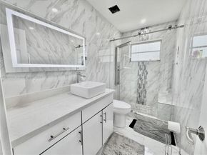 161 NW 46th Ter, Plantation FL 33317