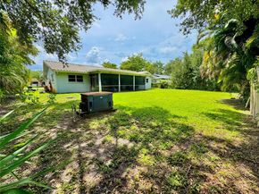 161 NW 46th Ter, Plantation FL 33317