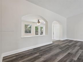 3371 SW 37th St, West Park FL 33023