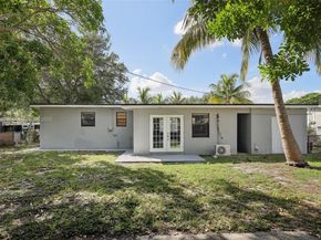 3371 SW 37th St, West Park FL 33023