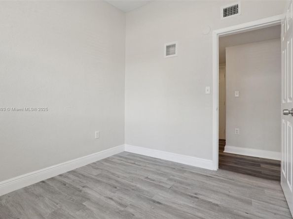 3371 SW 37th St, West Park FL 33023