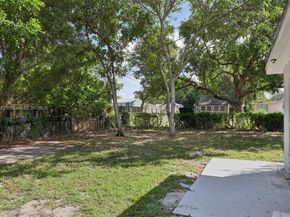 3371 SW 37th St, West Park FL 33023