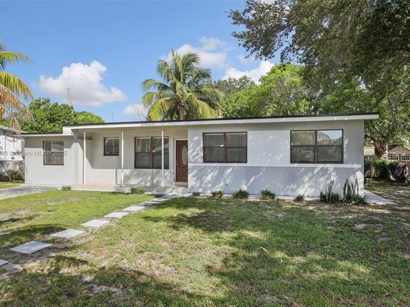 3371 SW 37th St, West Park FL 33023