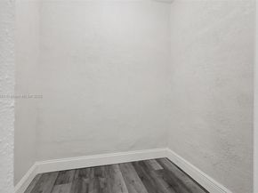3371 SW 37th St, West Park FL 33023