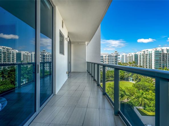3250 NE 188th St 603, Aventura FL 33180