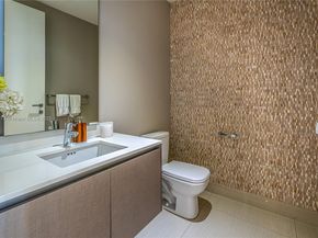 3250 NE 188th St 603, Aventura FL 33180