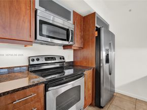 7350 SW 89th St 1402S, Miami FL 33156