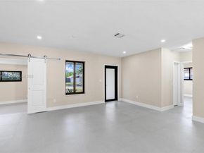 9300 Marine Dr, Cutler Bay FL 33189