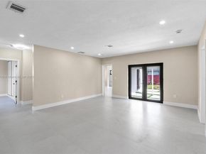 9300 Marine Dr, Cutler Bay FL 33189