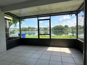 10431 NW 3rd St, Pembroke Pines FL 33026