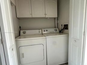 10431 NW 3rd St, Pembroke Pines FL 33026