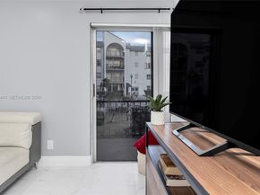 3300 Spanish Moss Ter 106, Lauderhill FL 33319