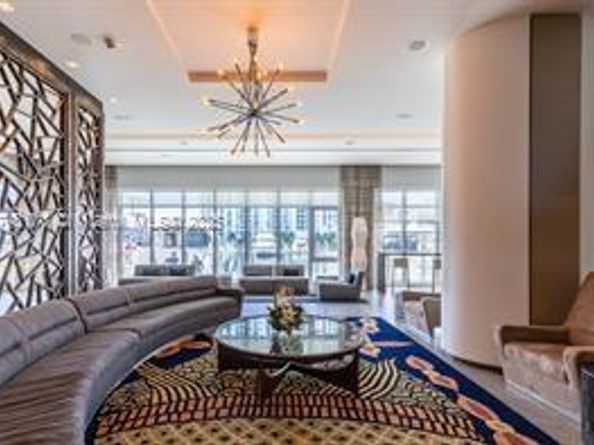 17301 Biscayne Blvd 603, North Miami Beach FL 33160