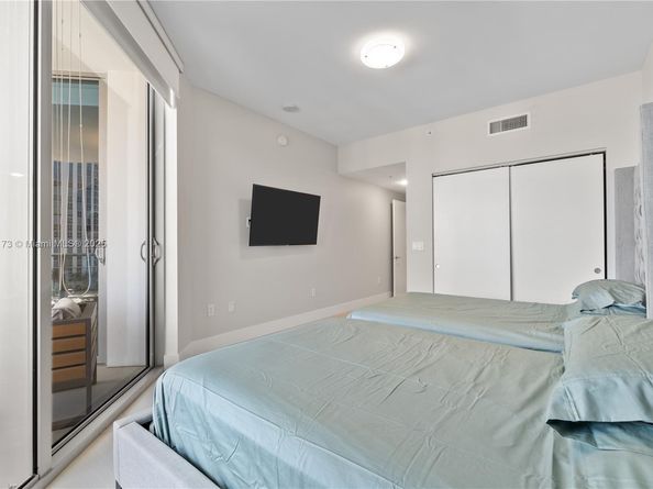 17301 Biscayne Blvd 603, North Miami Beach FL 33160