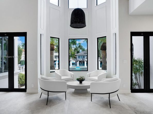 168 Fiesta Way, Fort Lauderdale FL 33301