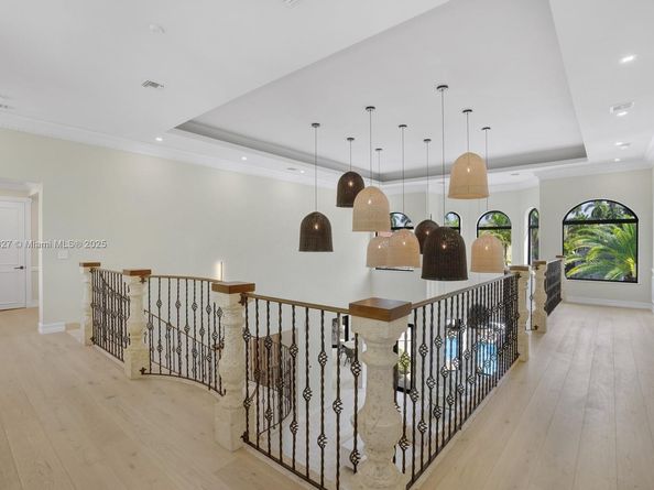 168 Fiesta Way, Fort Lauderdale FL 33301