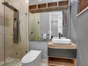 168 Fiesta Way, Fort Lauderdale FL 33301