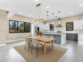 12061 NW 26th St, Plantation FL 33323