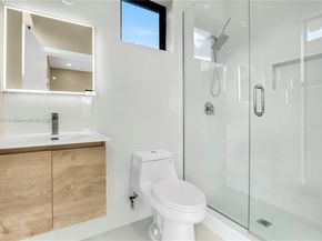 12061 NW 26th St, Plantation FL 33323