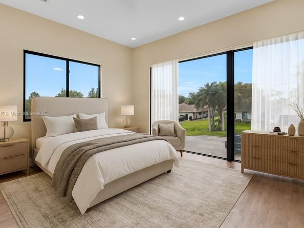 12061 NW 26th St, Plantation FL 33323