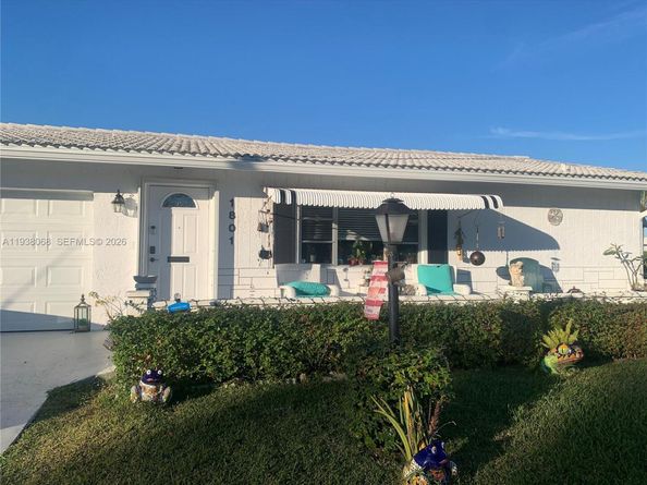 1801 SW 22nd Way, Boynton Beach FL 33426