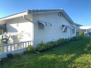1801 SW 22nd Way, Boynton Beach FL 33426