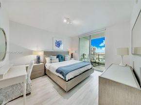 90 SW 3rd St 3109, Miami FL 33130