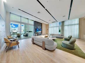 90 SW 3rd St 3109, Miami FL 33130